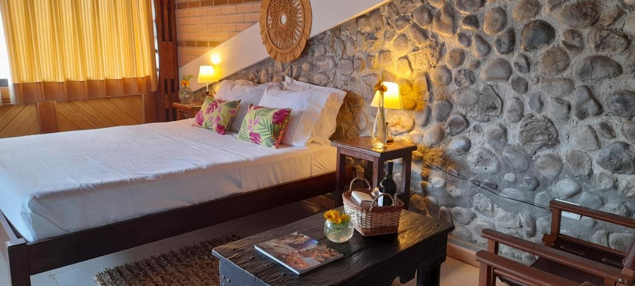 Ecohotel Bordones Isnos Esterno foto