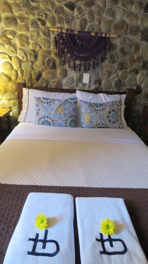 Ecohotel Bordones Isnos Esterno foto