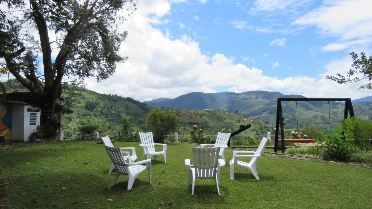 Ecohotel Bordones Isnos Esterno foto