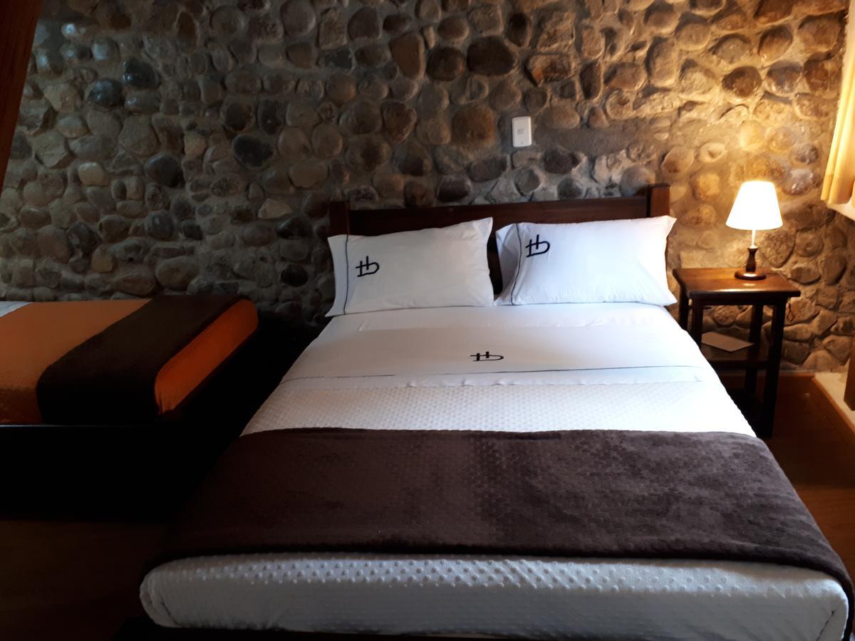 Ecohotel Bordones Isnos Esterno foto