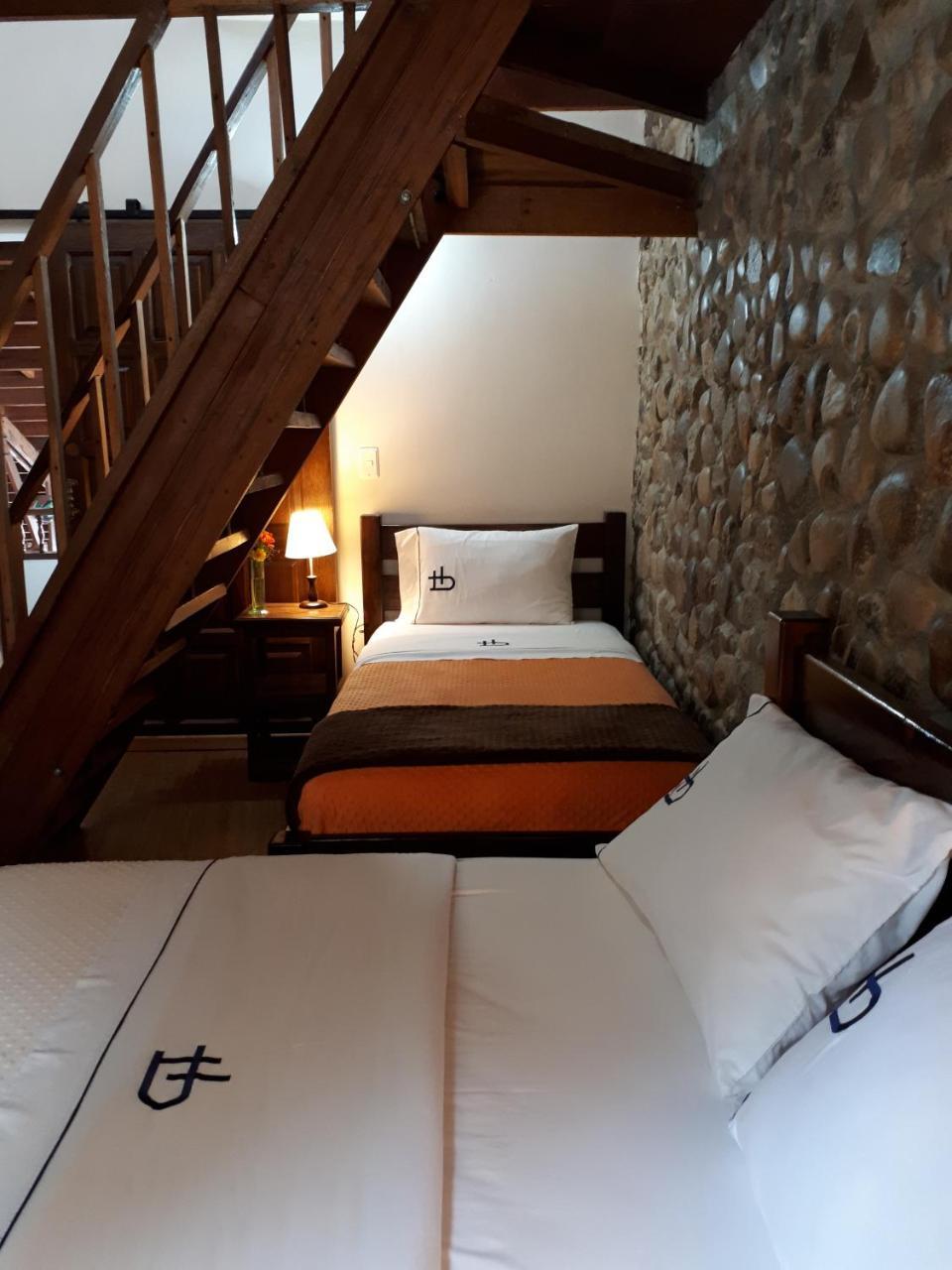 Ecohotel Bordones Isnos Esterno foto